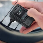 Beste Elektrische fietspompen Top 10 Fietspompje elektrisch-tm2-op-de-band-voor-elektrisch-oppompen-van-de-band